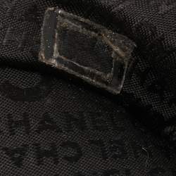 Pre Owned Chanel Black Square Quilted Caviar Leather CC Boston Bag