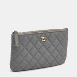 Pre Owned Chanel Grey Quilted Caviar Leather Medium O Case Zip Pouch