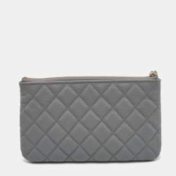Pre Owned Chanel Grey Quilted Caviar Leather Medium O Case Zip Pouch