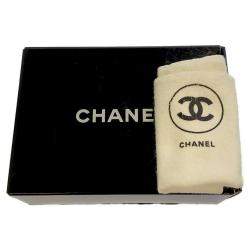 Pre Owned Chanel Beige Lambskin Leather Medium Classic Double Flap Bag
