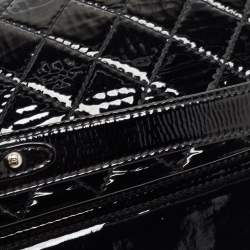 Pre Owned Chanel Black Quilted Patent Leather Double Compartment Flap Bag