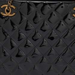 Pre Owned Chanel Black Quilted Patent Leather Double Chain Bag