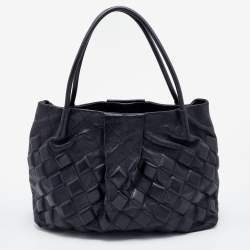 Pre Owned Chanel Black Quilted Leather Sloane Square Tote