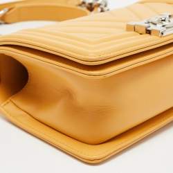 Pre Owned Chanel Yellow Chevron Leather Small Boy Flap Bag