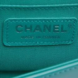 Pre Owned Chanel Green Patent Leather Small Boy Flap Bag