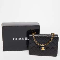 Pre Owned Chanel Black Quilted Lambskin Leather Square Classic Flap Bag