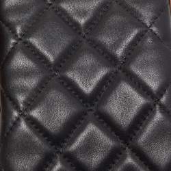 Pre Owned Chanel Black Quilted Leather and Plexiglass CC Chain Clutch