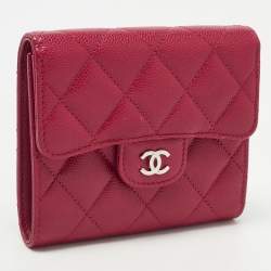 Pre Owned Chanel Red Quilted Caviar Leather Classic Trifold Wallet