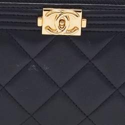 Pre Owned Chanel Black Quilted Leather Boy Zip Around Wallet