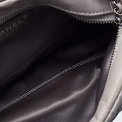 Pre Owned Chanel Grey Quilted Mesh and Leather Baguette Bag