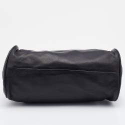Pre Owned Chanel Black Leather Charm Chain Clutch