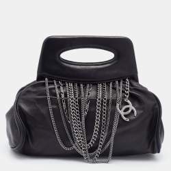 Pre Owned Chanel Black Leather Charm Chain Clutch