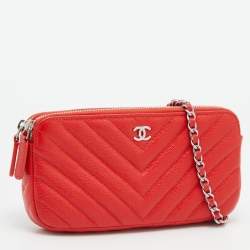 Pre Owned Chanel Red Chevron Caviar Leather CC Double Zip Chain Bag