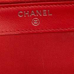 Pre Owned Chanel Red Chevron Caviar Leather CC Double Zip Chain Bag