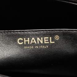 Pre Owned Chanel Black Quilted Caviar Leather Maxi Classic Single Flap Bag