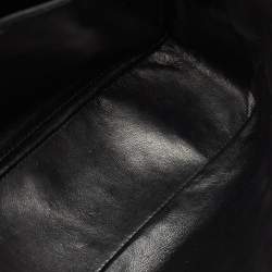 Pre Owned Chanel Black Quilted Caviar Leather Maxi Classic Single Flap Bag