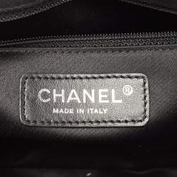 Pre Owned Chanel Tri Color Faux Pearl Classic Flap Bag