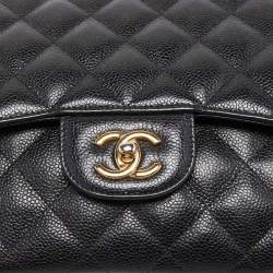 Pre Owned Chanel Black Quilted Caviar Leather Jumbo Classic Double Flap Bag