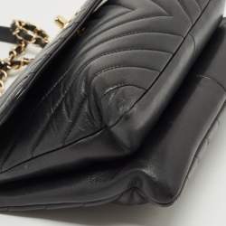 Pre Owned Chanel Black Chevron Leather Trendy CC Flap Bag