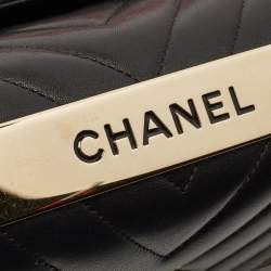 Pre Owned Chanel Black Chevron Leather Trendy CC Flap Bag