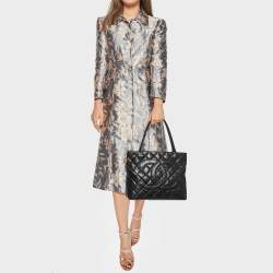 Pre Owned Chanel Black Quilted Caviar Leather Medallion Tote