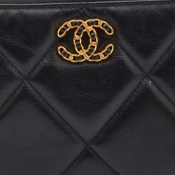 Pre Owned Chanel Black Quilted Leather 19 Pouch 