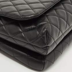 Pre Owned Chanel Black Quilted Leather Knock On Wood Top Handle Bag