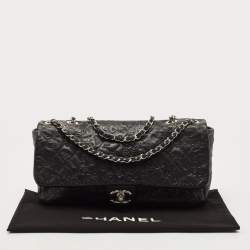مملوكة مسبقًا Chanel Black Lucky Charm Embossed Leather CC Flap Bag