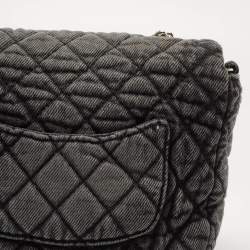 Pre Owned Chanel Grey/Black Quilted Washed Denim Small Denimpression Flap Bag