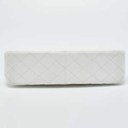 Pre Owned Chanel White Quilted Caviar Leather Jumbo Classic Double Flap Bag