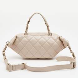 Pre Owned Chanel Beige Quilted Shimmer Leather Fanny Pack Waistbelt Bag