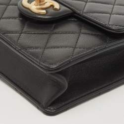 Pre Owned Chanel Black Quilted Leather Chic Pearls Flap Bag