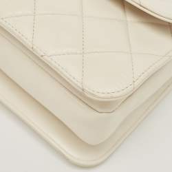 Pre Owned Chanel Off White Quilted Leather Medium Perfect Edge Flap Bag