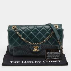 Pre Owned Chanel Green Quilted Leather and Python Urban Mix Flap Bag