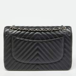 Pre Owned Chanel Black Chevron Quilted Caviar Leather Jumbo Classic Double Flap Bag