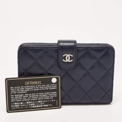 Pre Owned Chanel Navy Blue Quilted Leather CC French Wallet