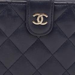 Pre Owned Chanel Navy Blue Quilted Leather CC French Wallet