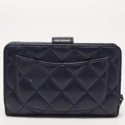 Pre Owned Chanel Navy Blue Quilted Leather CC French Wallet