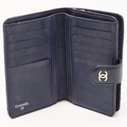 Pre Owned Chanel Navy Blue Quilted Leather CC French Wallet