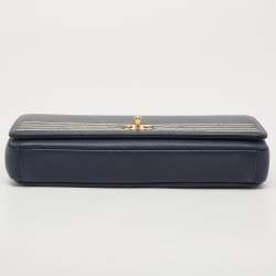 Pre Owned Chanel Navy Blue Caviar Leather Captain Gold Clutch