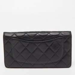 Pre Owned Chanel Black Quilted Lambskin Leather L Yen Continental Wallet