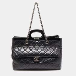 Pre Owned Chanel Black Quilted Glazed Leather Large CC Delivery Tote