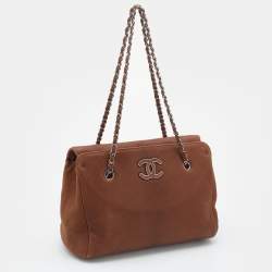 Pre Owned Chanel Brown Quilted Nubuck Leather Large Hampton Enamel CC Flap Shoulder Bag