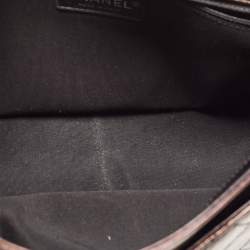 Pre Owned Chanel Black Quilted Glazed Leather CC Metal Plate Flap Bag