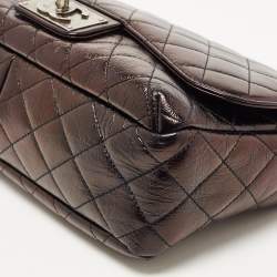 Pre Owned Chanel Black Quilted Glazed Leather CC Metal Plate Flap Bag