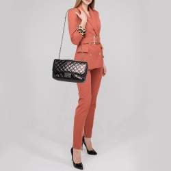 Pre Owned Chanel Black Quilted Glazed Leather CC Metal Plate Flap Bag