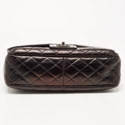 Pre Owned Chanel Black Quilted Glazed Leather CC Metal Plate Flap Bag