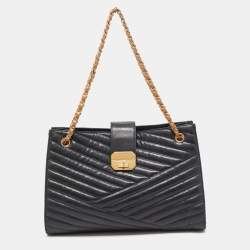 Pre Owned Chanel Black/Beige Chevron Leather Large Gabrielle Accordion Tote