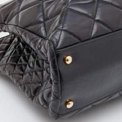 Pre Owned Chanel Black Quilted Aged Leather CC Chain Tote
