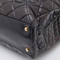 Pre Owned Chanel Black Quilted Aged Leather CC Chain Tote